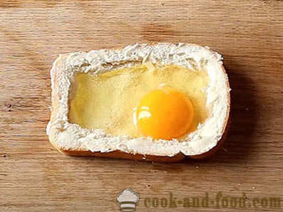 Hot võileib muna ja juustuga ahjus hommikusöögiks
