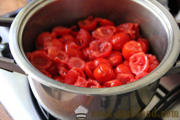 Kodune ketšup tomatitest