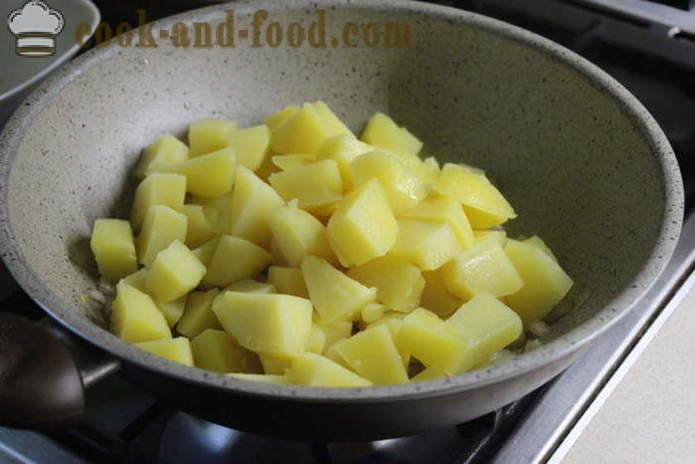 Keedetud kartulid sibula ja peekoniga - maitsvad süüa kartulit garneering, samm-sammult retsept fotod