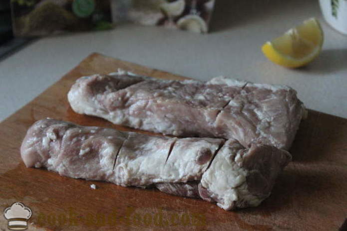Seapraad fooliumiga - nii maitsev süüa sealiha sojakaste, samm-sammult retsept fotod