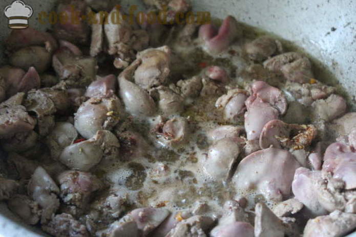 Röstitud kana maksa hapukoor, porgandid ja sibulad - kuidas kokk maitsev kanamaks ahjus koos samm-sammult retsept fotod