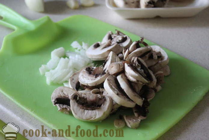 Kartul seente hapukoore ja küüslauguga - kuidas kokk kartuleid seentega pann, samm-sammult retsept fotod