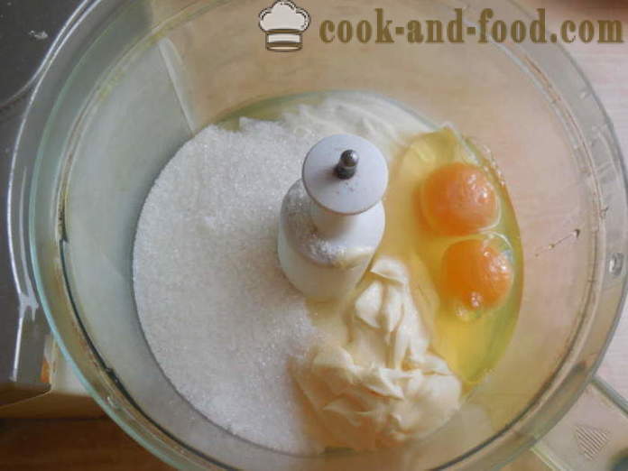 Simple cupcake kohta majonees ja hapukoor - kuidas küpsetada kooki ilma või, samm-sammult retsept fotod