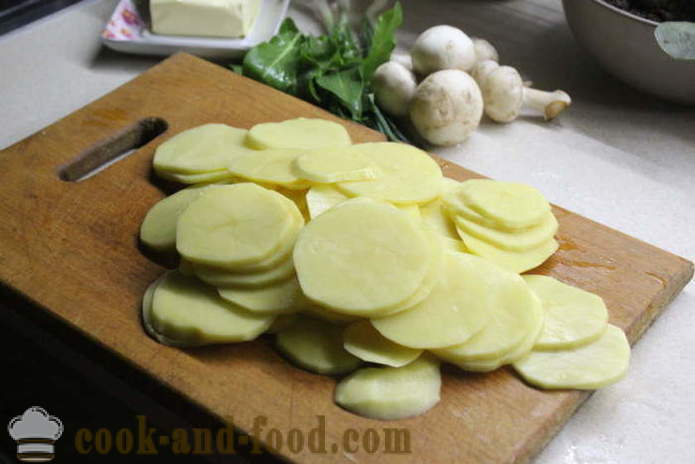 Pajaroog toores kartul seente ja hapuoblikas - kuidas teha pajaroog kartuli seente, samm-sammult retsept fotod
