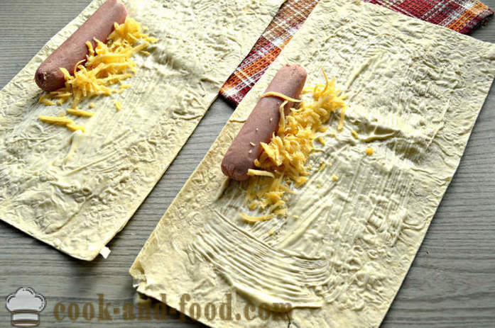 Vorstid pita leib juustu ja majoneesi - kuidas teha vorsti pita leib, samm-sammult retsept fotod