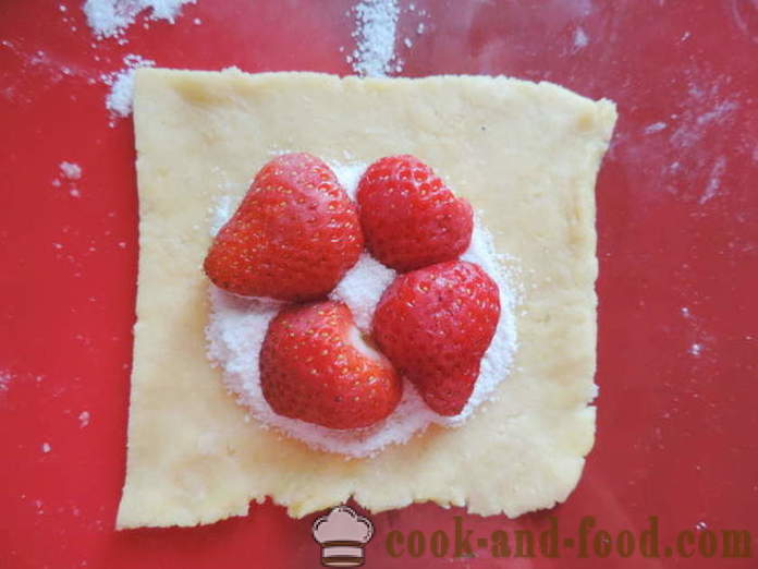 Shortbread küpsised maasikatega ahjus - kuidas küpsetada mureküpsis täidisega maasikad, samm-sammult retsept fotod