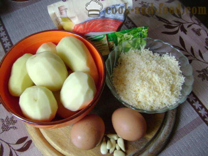 Pajaroog riivitud toores kartul juustu ja küüslauguga - kuidas kokk maitsev pajaroog kartulid ahjus koos samm-sammult retsept fotod