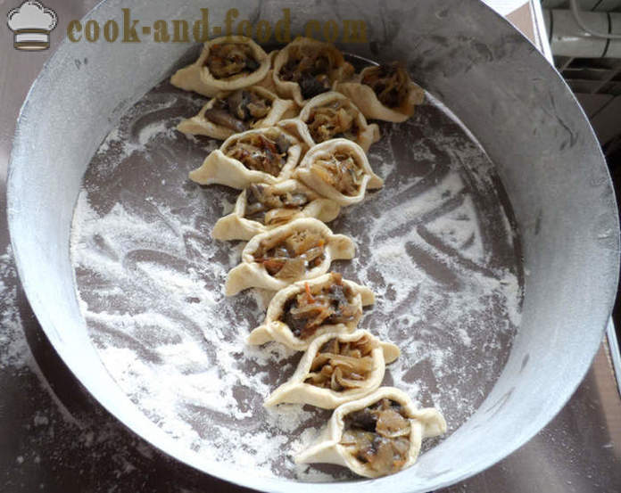 Pärmi kook Honeycomb - kuidas küpsetada kooki pärmi tainas, samm-sammult retsept fotod