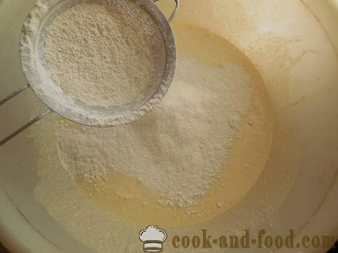 Lazy kook vedelik ilma tainasõtkumise - kuidas küpsetada kooki taigna, samm-sammult retsept fotod