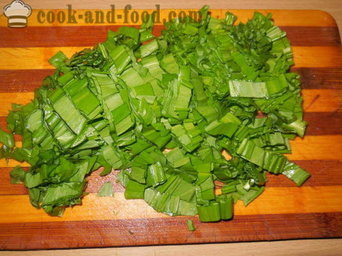 Kevad salat karulauk muna, kurk ja paprika - kuidas kokk korralikult salat värske küüslauk, samm-sammult retsept fotod
