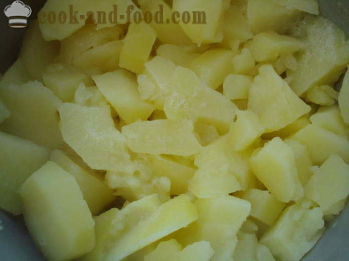 Täitematerjaliks pelmeenid kartulid - kuidas teha täitematerjaliks pelmeenid ja kartulid koos samm-sammult retsept fotod