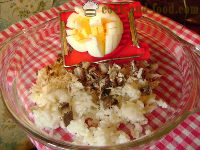 Simple kala salat riisi ja muna - kuidas kokk kala salat riisi, samm-sammult retsept fotod