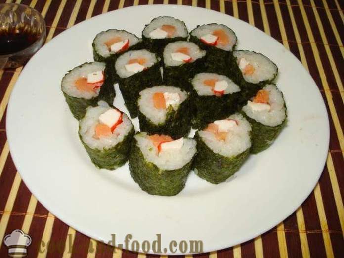 Sushi rullides makra ja punane kala - cooking sushi rullides kodus, samm-sammult retsept fotod