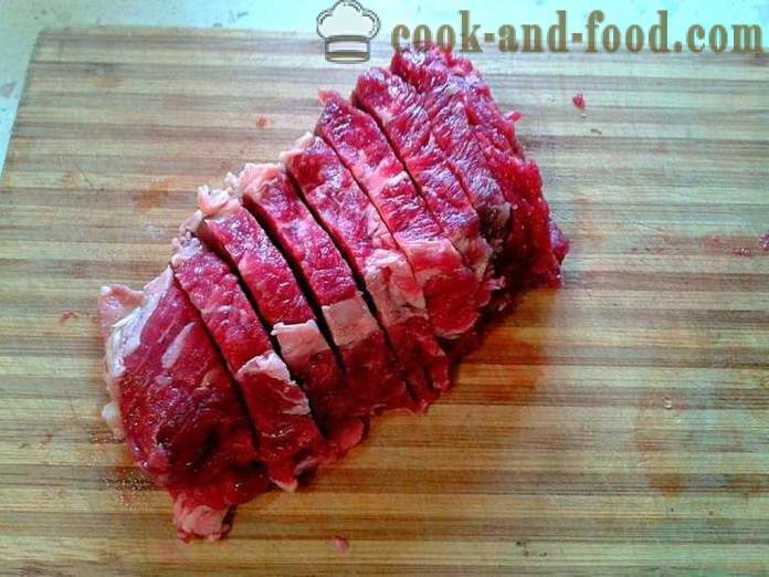Liha rullid pannile - kuidas kokk liha rullides täitematerjaliks, samm-sammult retsept fotod