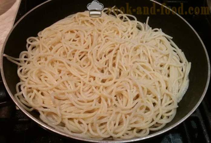 Kuidas kokk spagetid pannile - samm-sammult retsept fotod