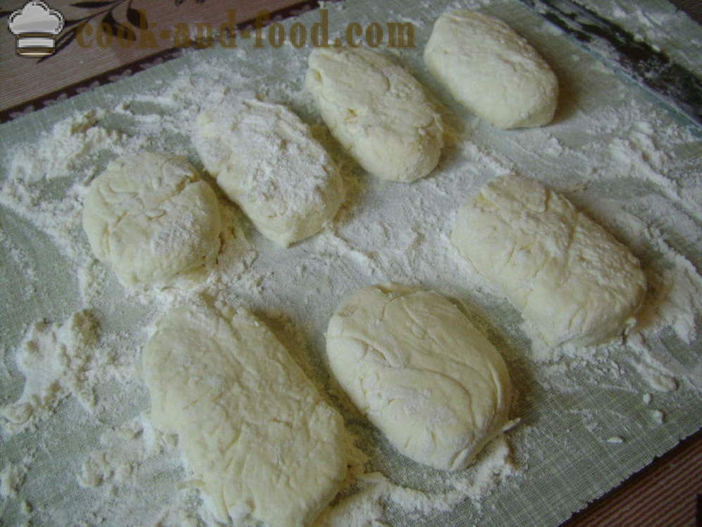 Kohupiima koogid ilma söögisooda - kuidas teha kohupiima pannkoogid pannil, samm-sammult retsept fotod