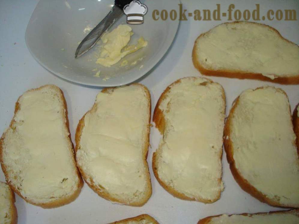 Võileivad vorsti, juustu ja kurk - kuidas teha võileiba vorsti ja juustu, mille samm-sammult retsept fotod