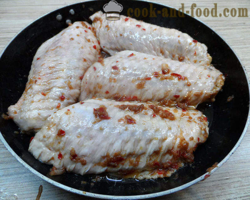 Küpsetatud Kalkunitiibade - kuidas kokk Türgi tiivad on maitsev, koos samm-sammult retsept fotod
