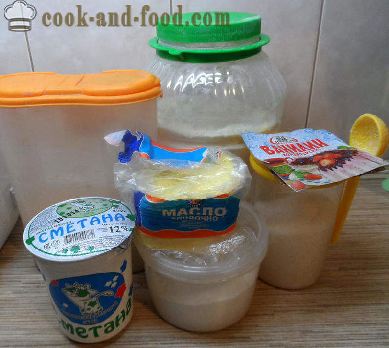 Simple koogikesi jogurt või hapukoor manna - kuidas teha koogikesi konservikarpides, samm-sammult retsept fotod