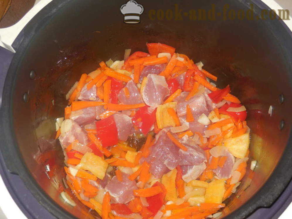 Ahjukartul liha ja köögivili - kuidas kokk hautis kartulid liha multivarka, samm-sammult retsept fotod