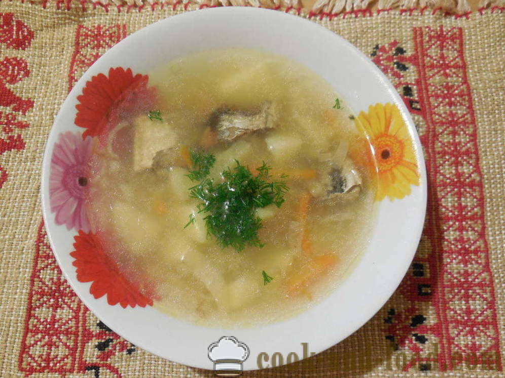 Soup konserveeritud kala multivarka - kuidas kokk kalasupp konservid, samm-sammult retsept fotod