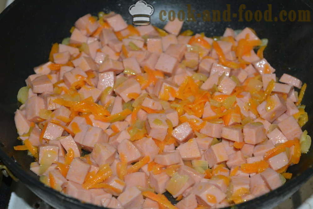 Kartuli krutoonidega ja salaami - kuidas teha suppi kartuli, samm-sammult retsept fotod