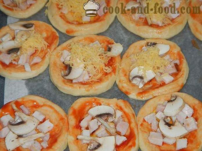 Mini pitsade tainas ahjus - kuidas teha mini-pizza kodus, samm-sammult retsept fotod