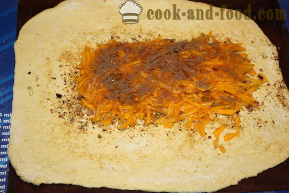 Pärmi kook kõrvits -taolises kokk kõrvitsakooki hüppeliselt koos samm-sammult retsept fotod