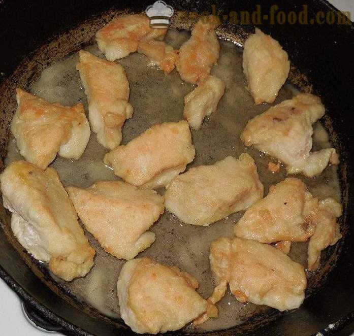 Kuidas kokk kana pannil tärklis - mahlane ja maitsev - retsepti koos foto
