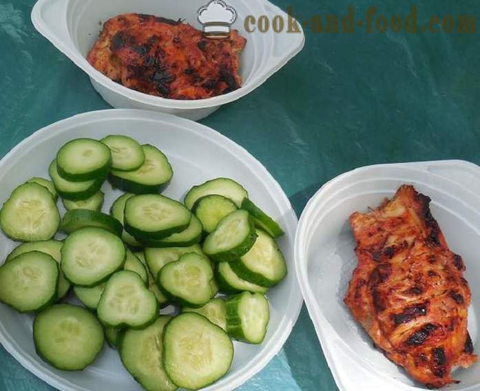 Barbecue kana grill - maitsev ja mahlane vardas kana tomatikastmes - samm-sammult retsept fotod