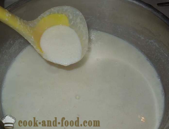 Kuidas kokk putru piimaga ilma tükkide - samm-sammult retsept manna pildid