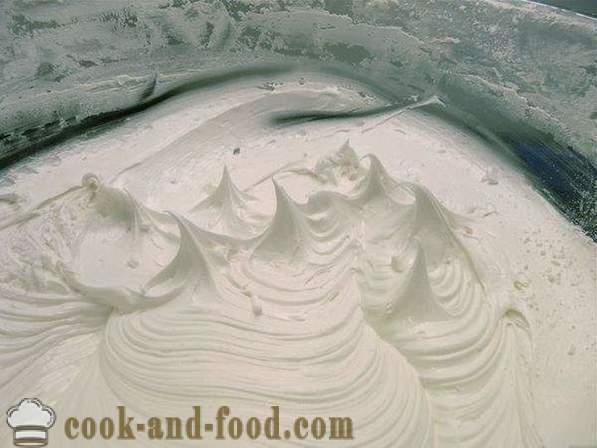 Raw valge ja värvi glasuur - retsepti, kuidas valmistada glasuur tuhksuhkru ja valgu