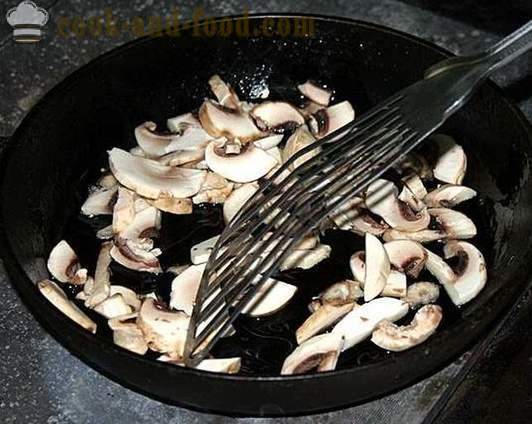 Seenesalatit seente, juustu ja mune. Lihtne, maitsev ja tervislik retsept fotod.