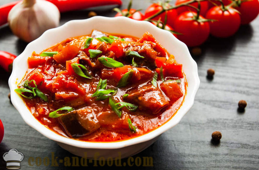 Hautatud baklažaan tomati: maitsev ja lihtne!